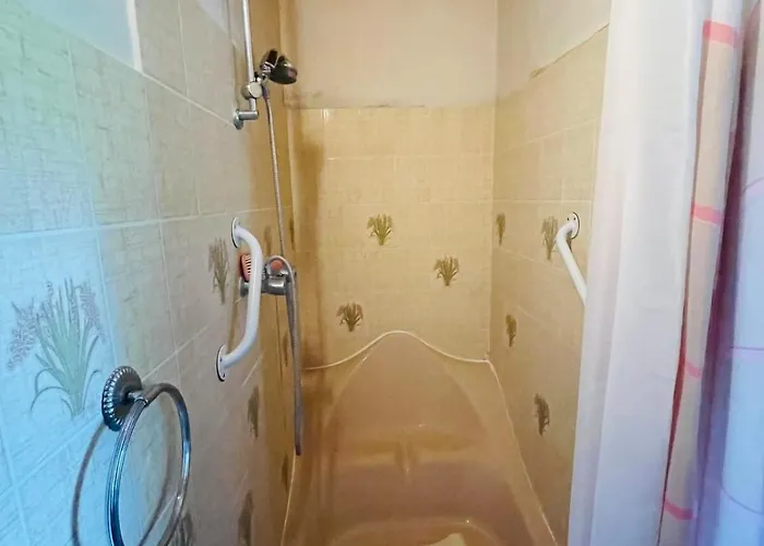 Maison De Campagne * Nantillé