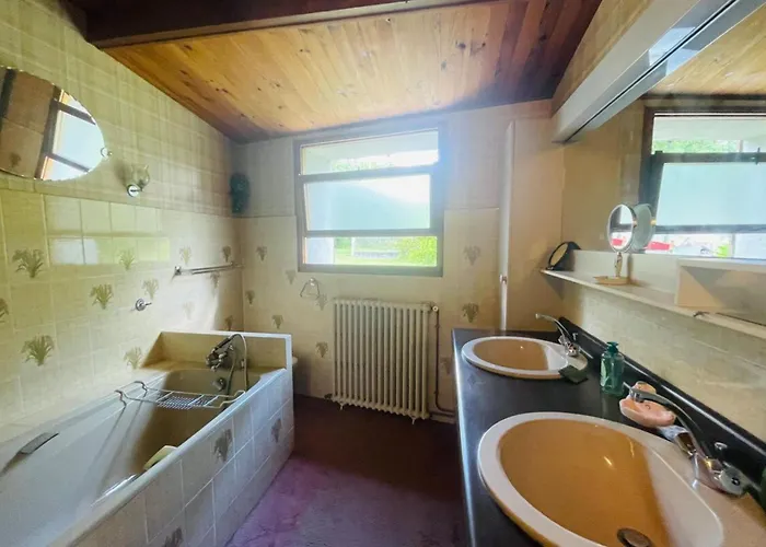 Maison De Campagne 度假居 Nantillé